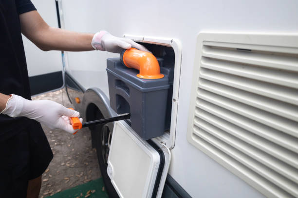 Best Portable restroom trailer rental  in Smithfield, VA